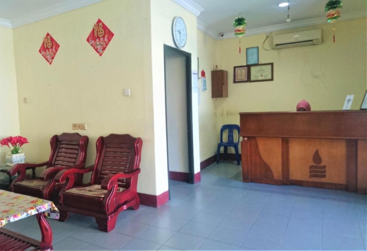 Hotel Pelita Terang Нагоя Экстерьер фото