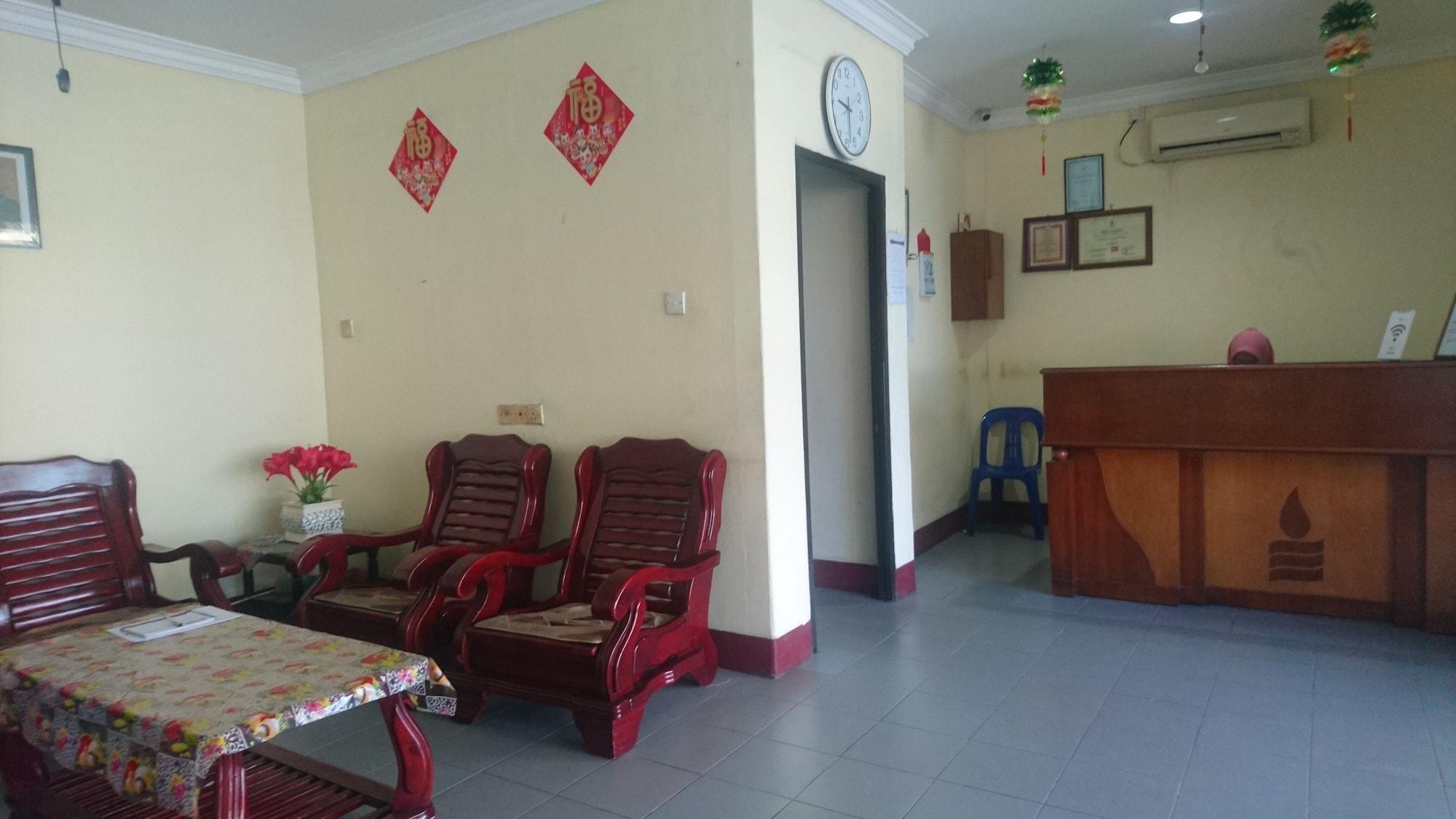 Hotel Pelita Terang Нагоя Экстерьер фото